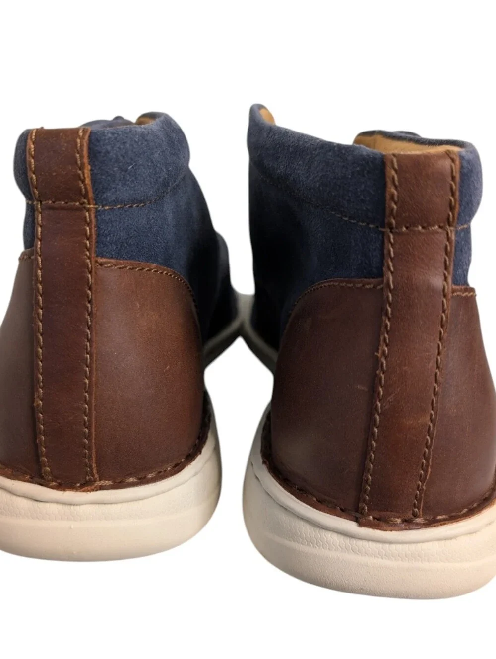 NEW....Born Men's Theo Navy Chukka Boots ...Size 11.5